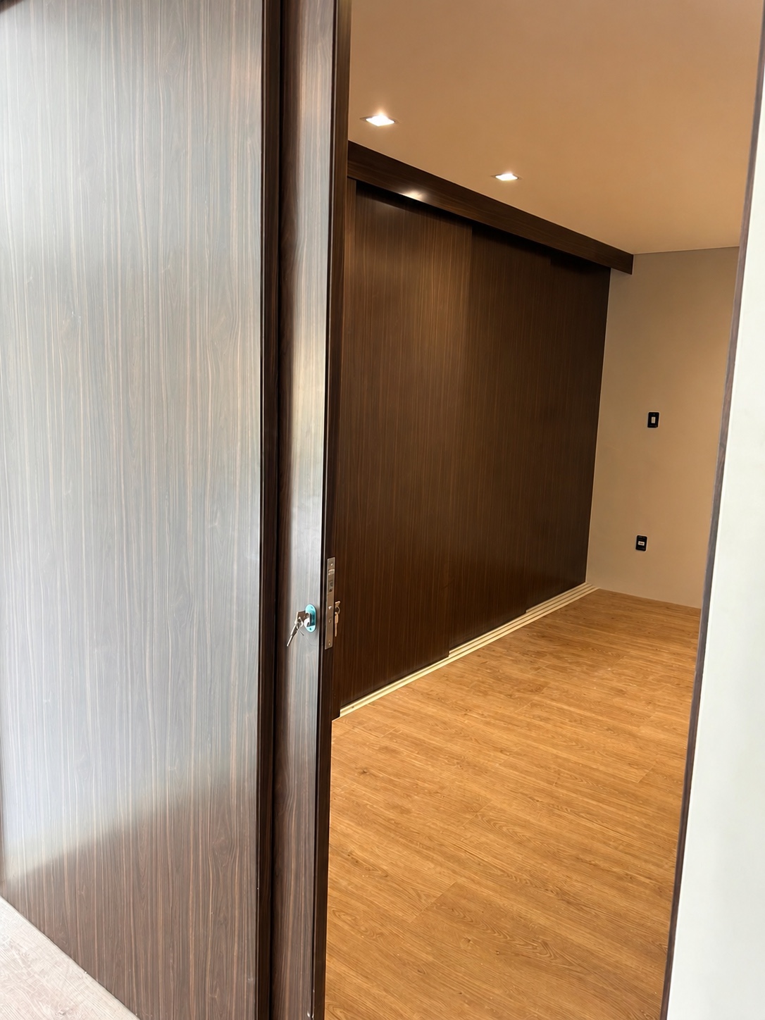 Modelo Porta Interna, porta em ACM THE DOOR